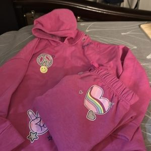 Brand new two  piece children’s place outfit